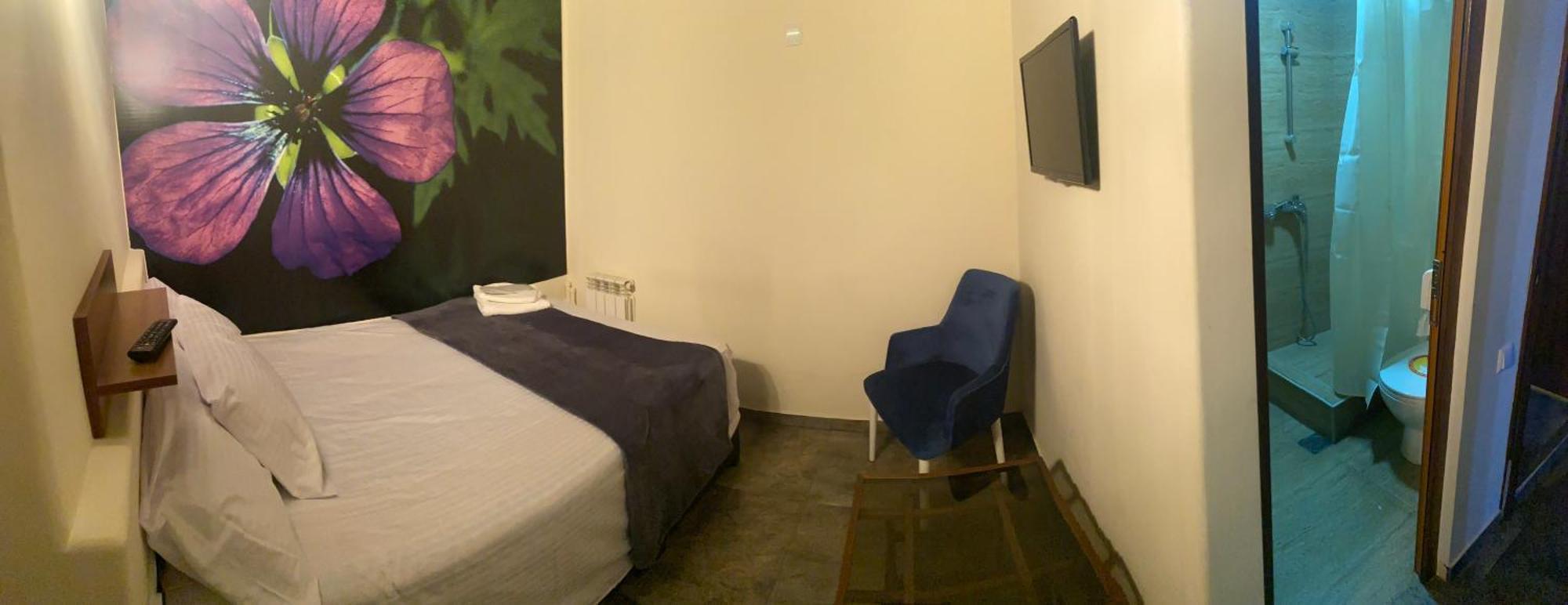 Enigma Hostel Erywań Zewnętrze zdjęcie